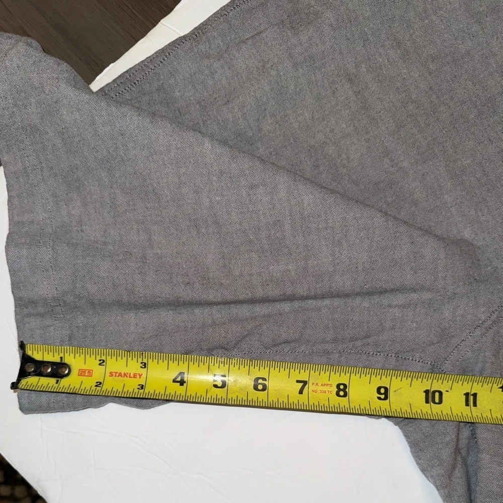 Lululemon Men’s Classic Flat Front Oxford Shorts 10” Inseam Waist 34”